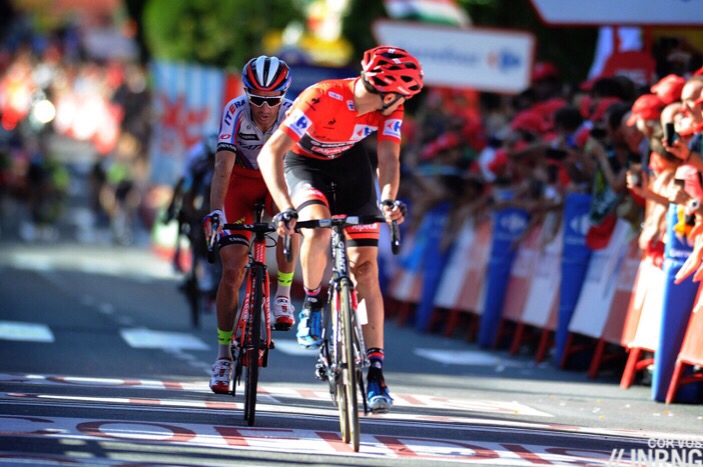 tom dumoulin vuelta