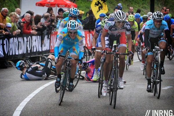 amstel caduta cunego sprint cauberg sky lampre