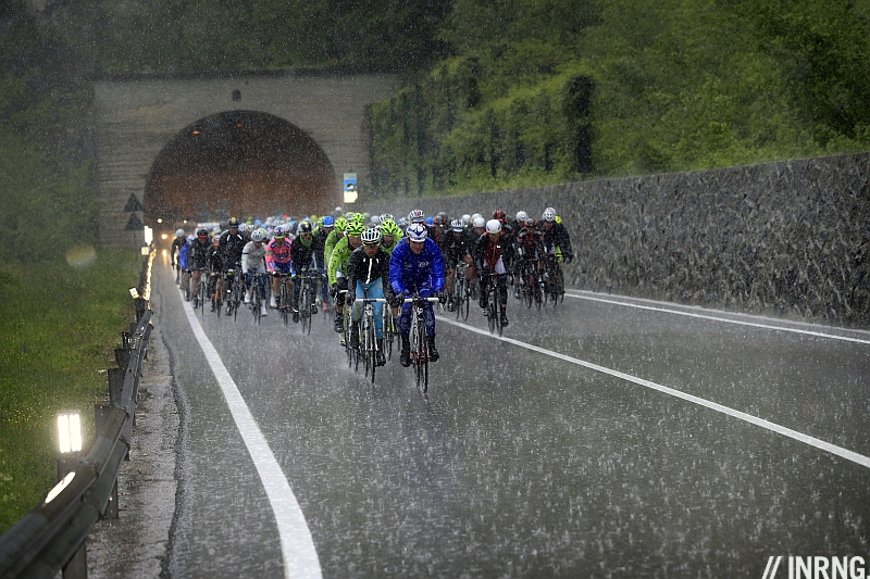 Giro rain