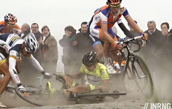 Roubaix crash